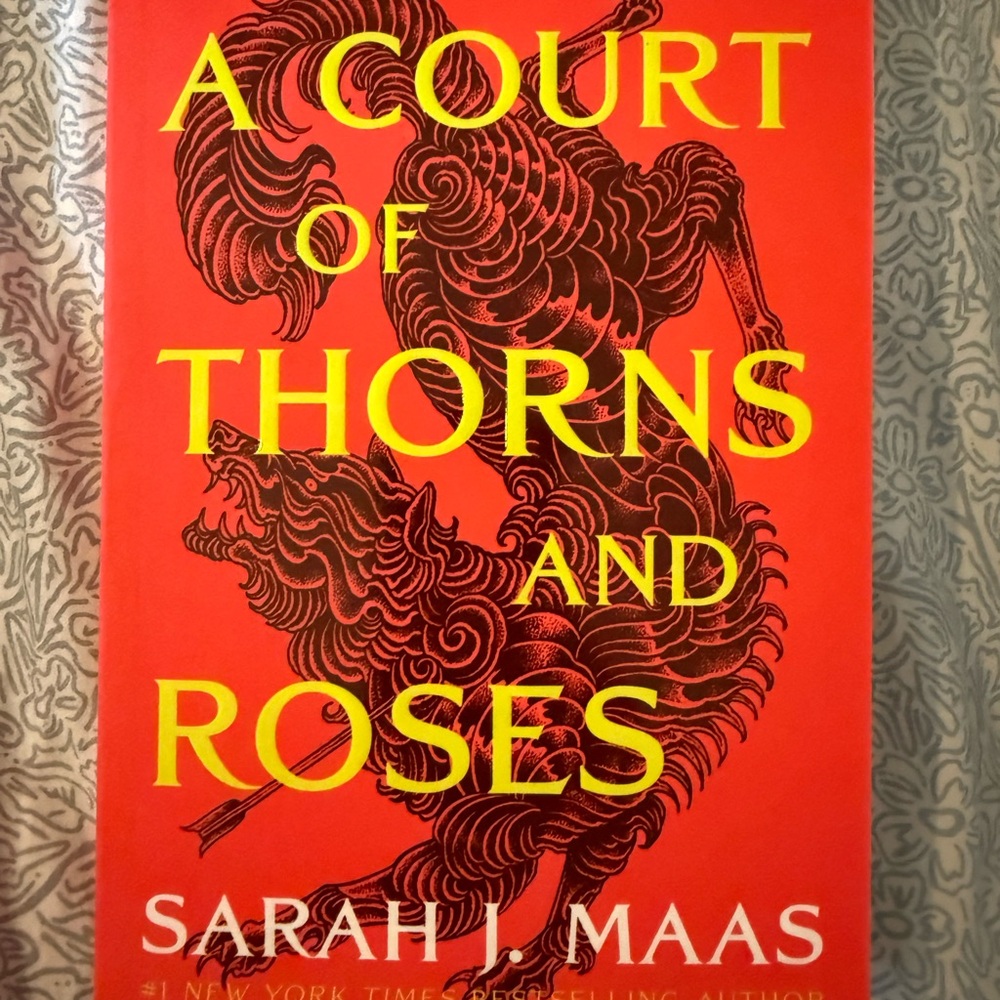 A Court of Thorns and Roses Book